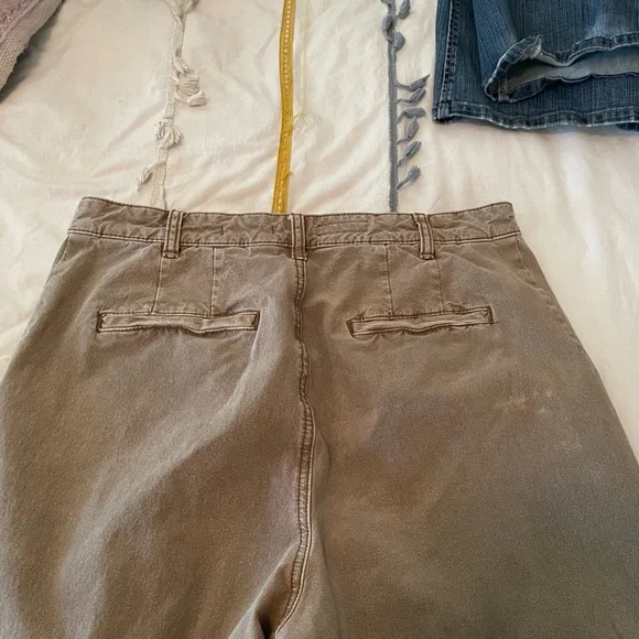 Pilcro Cropped Wide Leg Jeans - Picture 7 of 7